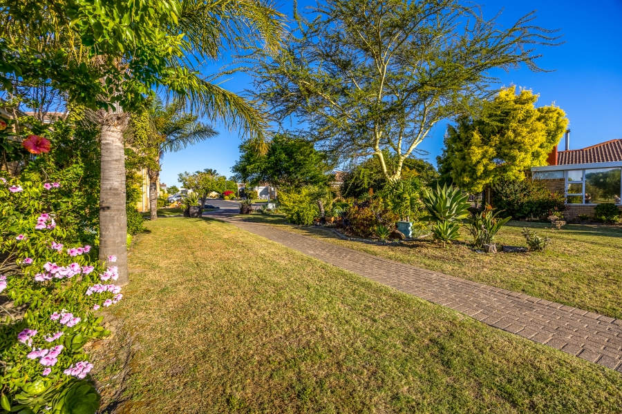 2 Bedroom Property for Sale in Sonstraal Heights Western Cape